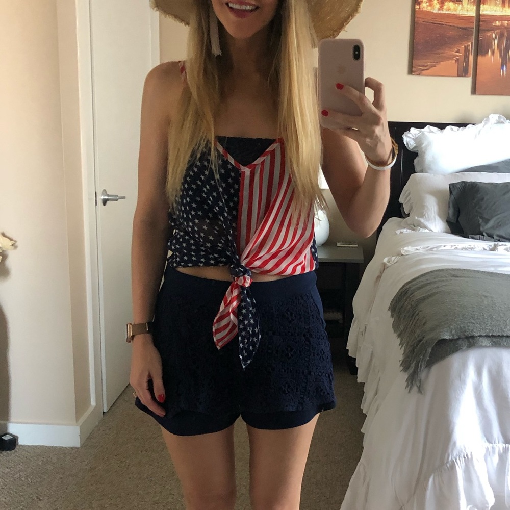 Fourth of July Stars and Stripes! 🇺🇸tie tank top